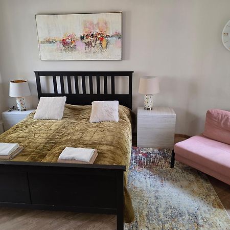 Apartment In The Heart Of Old Рига Екстер'єр фото