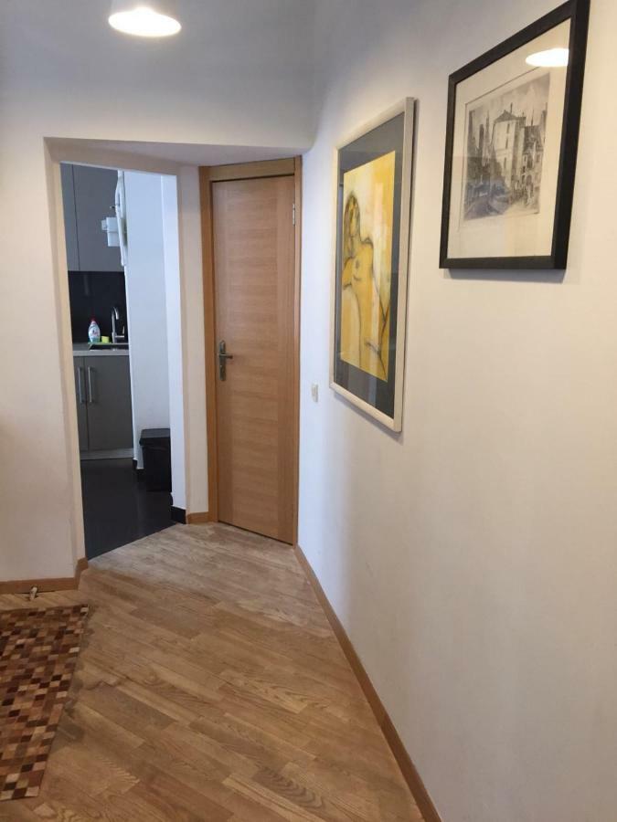 Apartment In The Heart Of Old Рига Екстер'єр фото